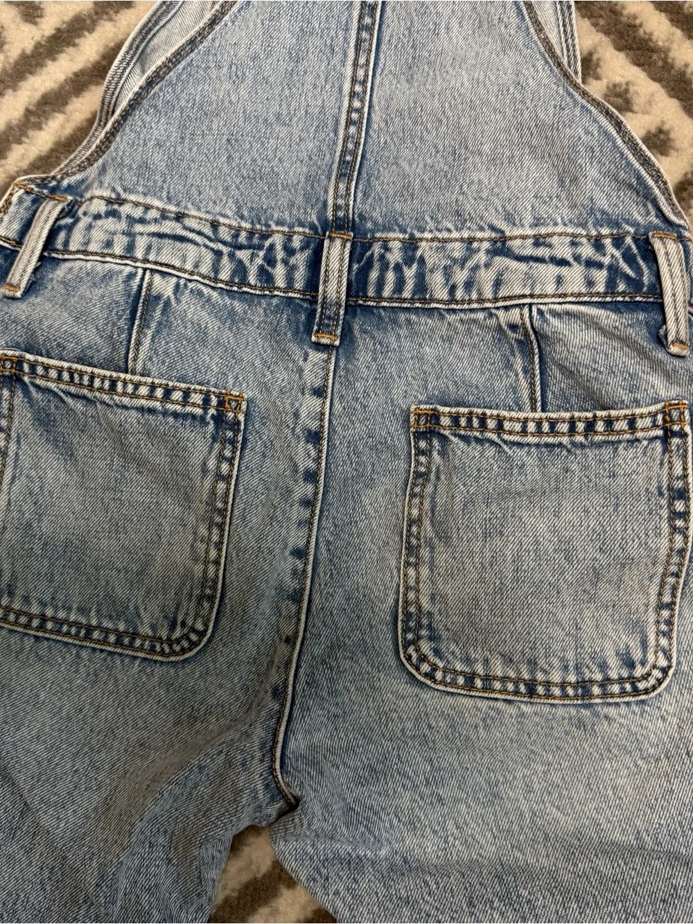 Old Navy Denim Overalls – Girls Size L (10–12)